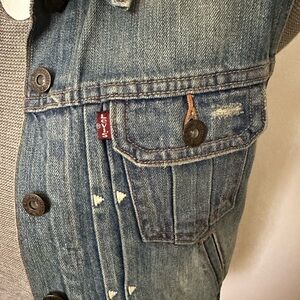 Levi denim vest with embroidery